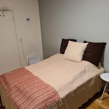 Small Studio Appartment Тромсьо Екстериор снимка